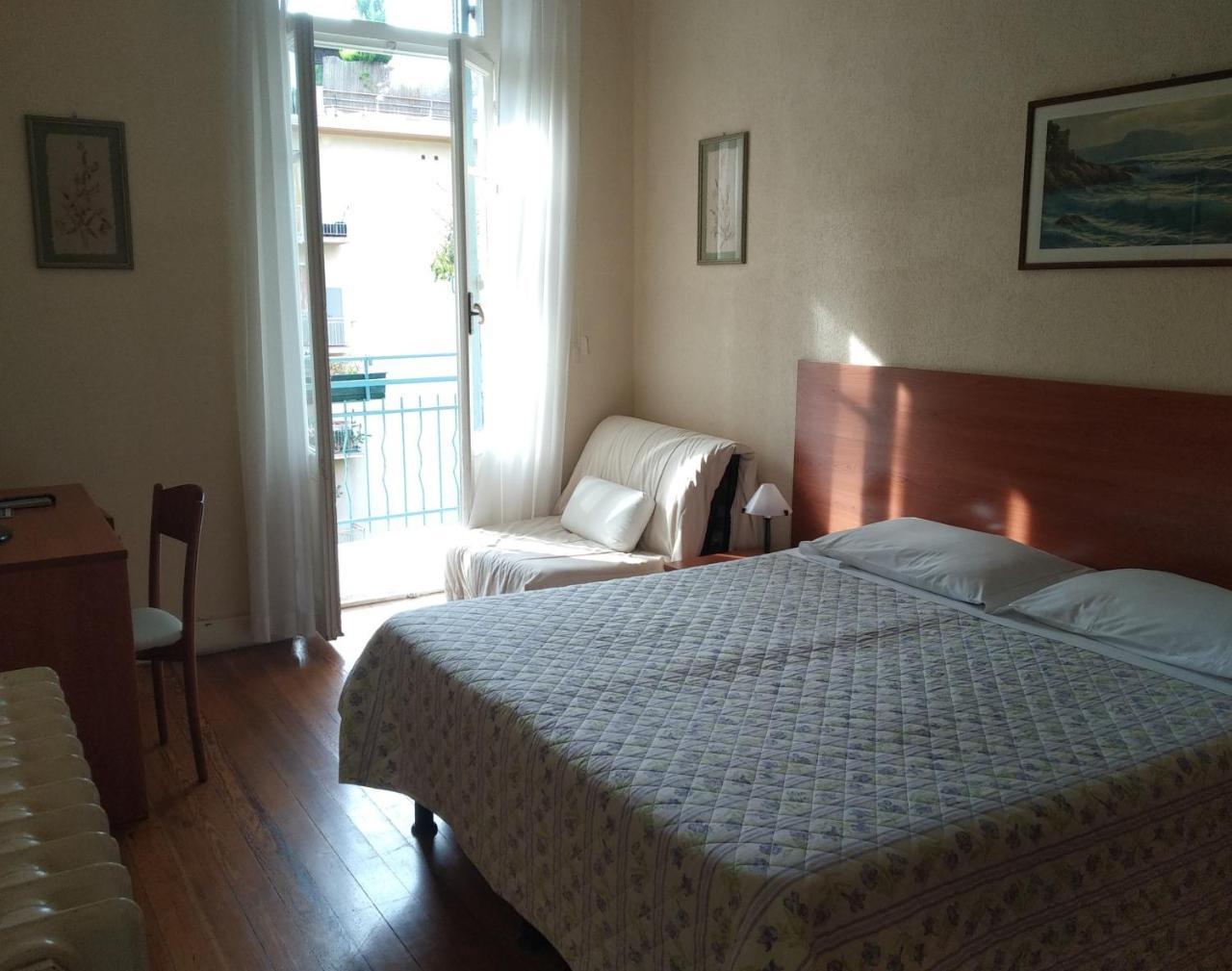 Hotel Lucciola Bordighera Zewnętrze zdjęcie