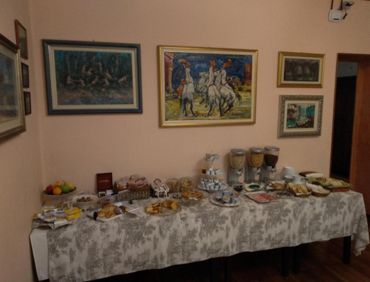 Hotel Lucciola Bordighera Zewnętrze zdjęcie