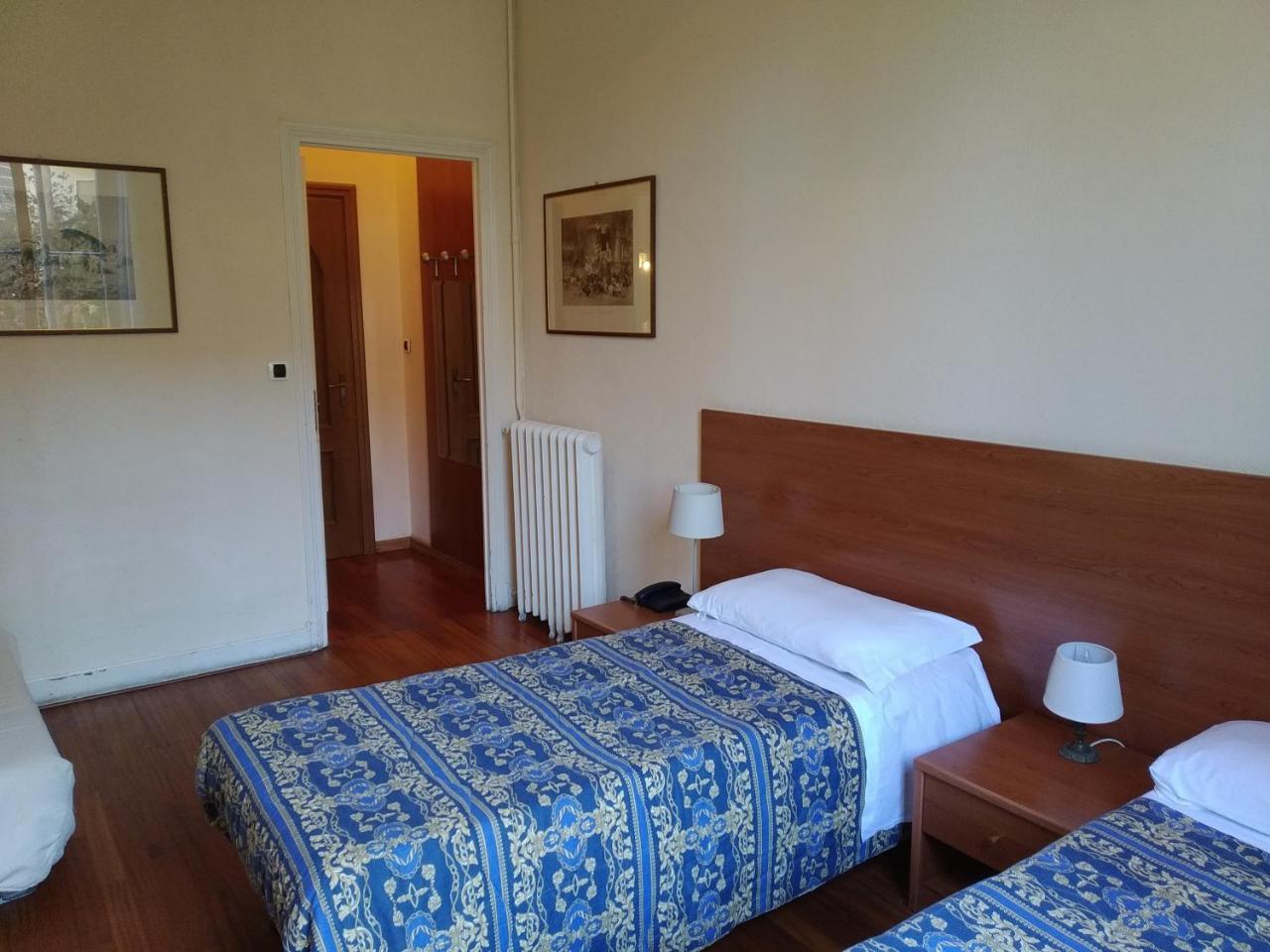 Hotel Lucciola Bordighera Zewnętrze zdjęcie