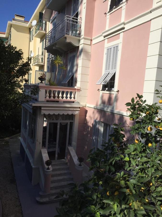 Hotel Lucciola Bordighera Zewnętrze zdjęcie